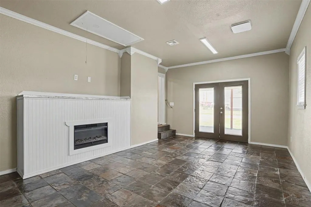 Photo 16 — 112 S Bryan Avenue, Duke, OK 73532