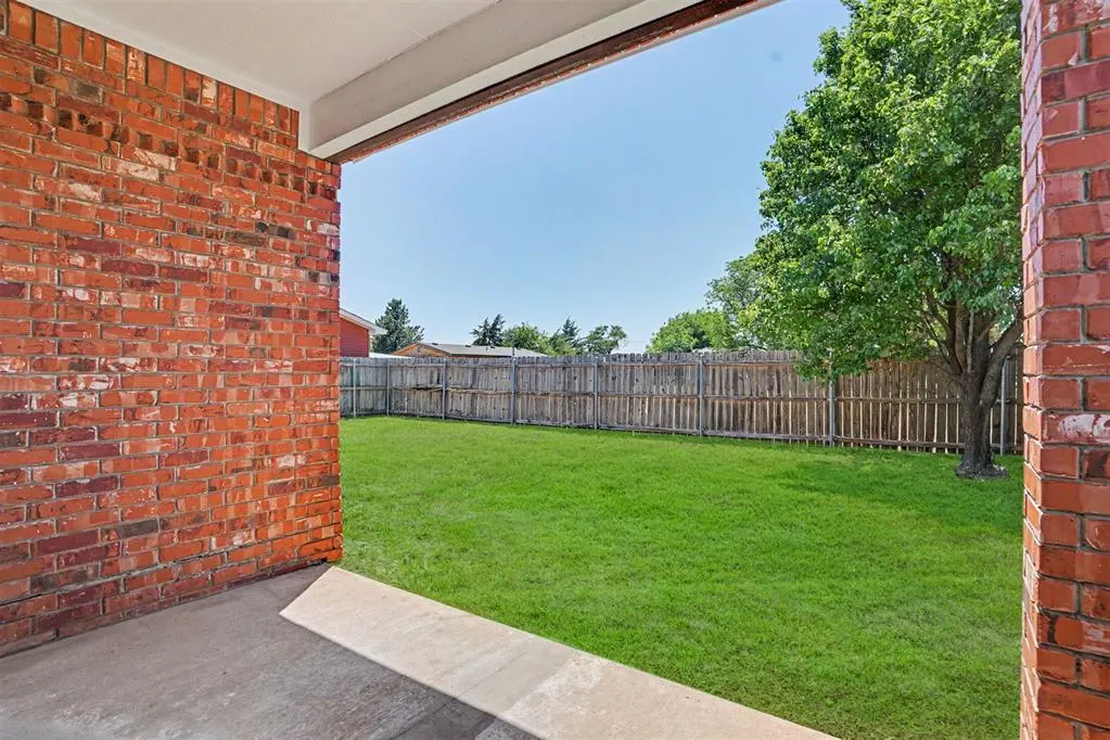Photo 25 — 112 S Bryan Avenue, Duke, OK 73532