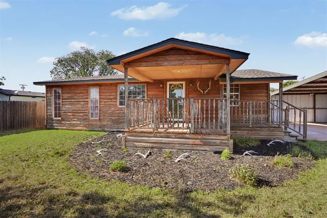Photo 2 — 306 W 1st Street, Duke, OK 73532