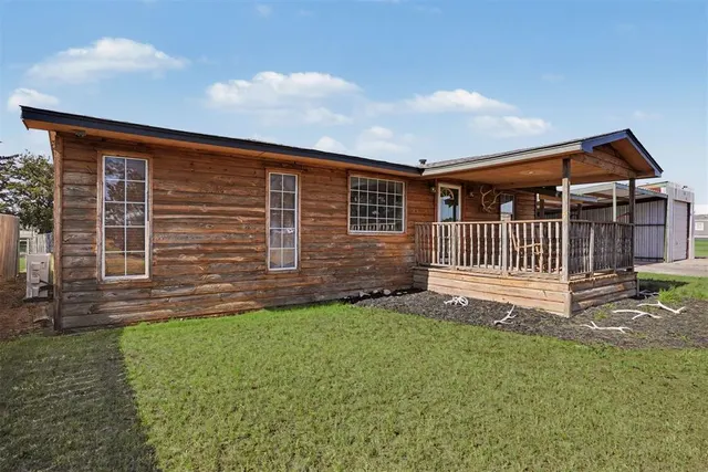 Photo 4 — 306 W 1st Street, Duke, OK 73532