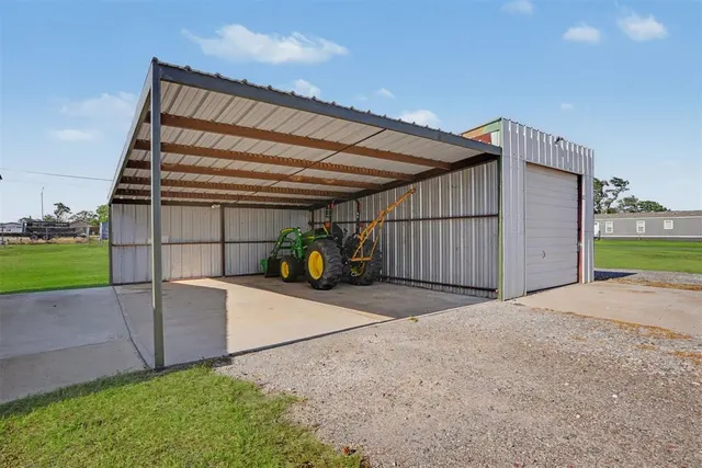 Photo 5 — 306 W 1st Street, Duke, OK 73532