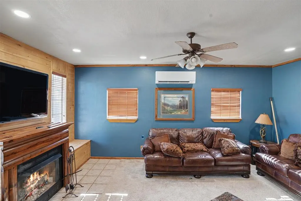 Photo 10 — 306 W 1st Street, Duke, OK 73532