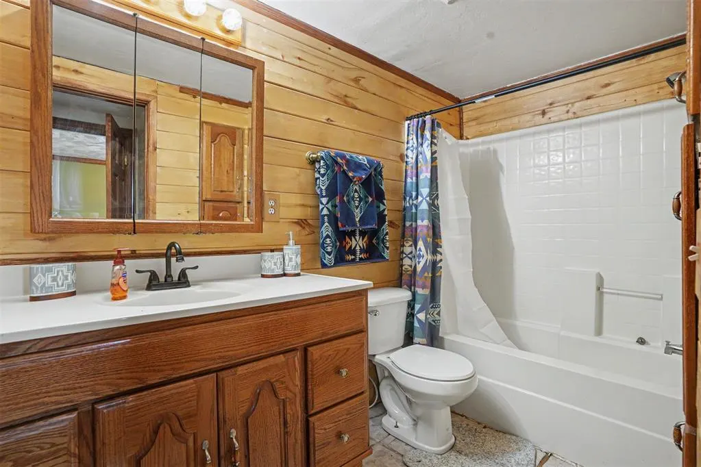 Photo 29 — 306 W 1st Street, Duke, OK 73532