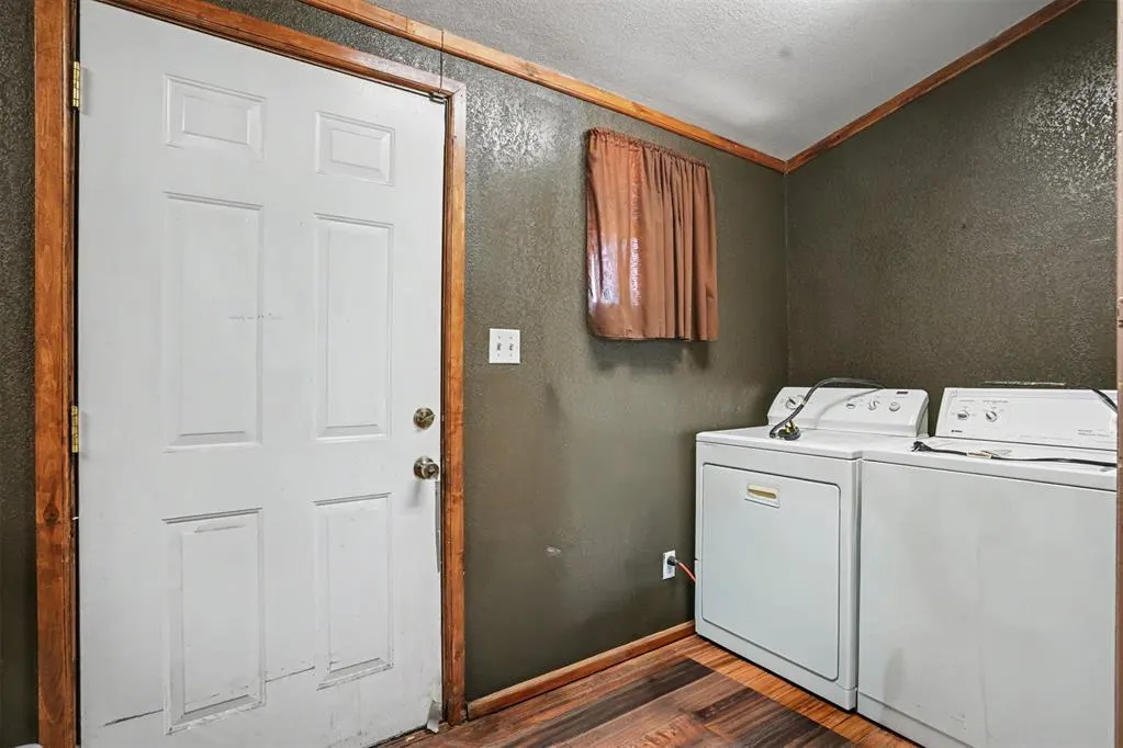 Photo 33 — 306 W 1st Street, Duke, OK 73532