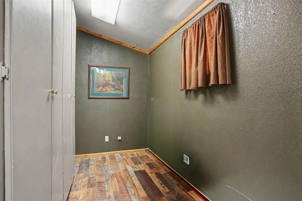 Photo 34 — 306 W 1st Street, Duke, OK 73532
