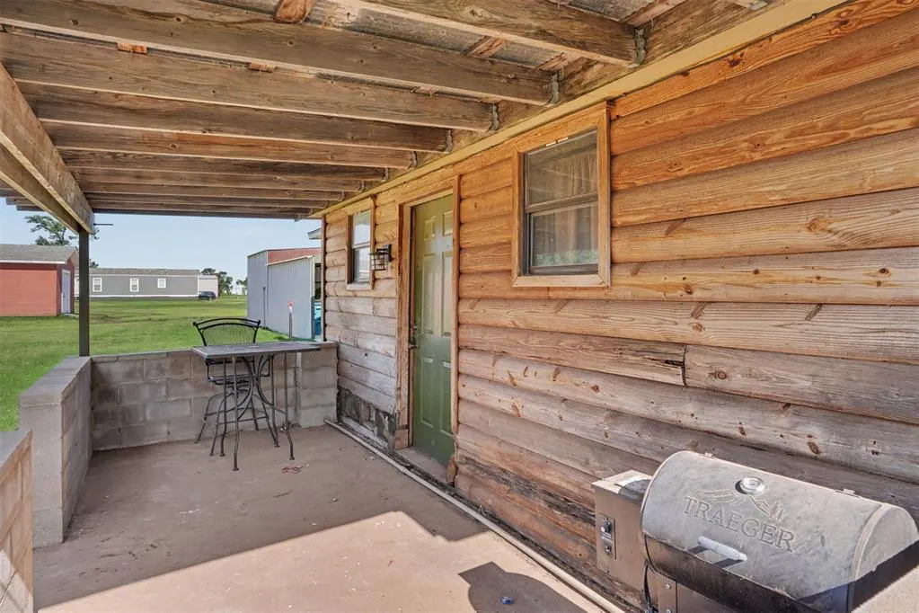 Photo 37 — 306 W 1st Street, Duke, OK 73532