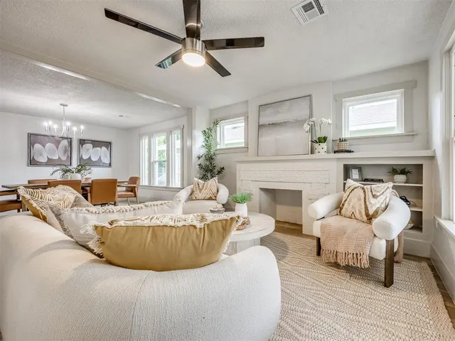 Photo 2 — 1604 NW 13th Street, Oklahoma City, OK 73106