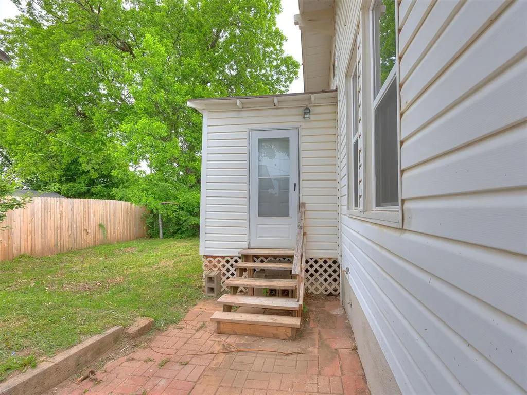 Photo 13 — 1604 NW 13th Street, Oklahoma City, OK 73106
