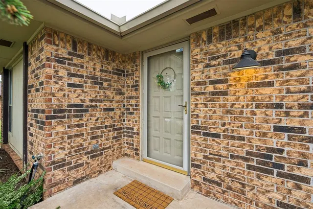 Photo 7 — 1313 Devonshire Court, Edmond, OK 73034