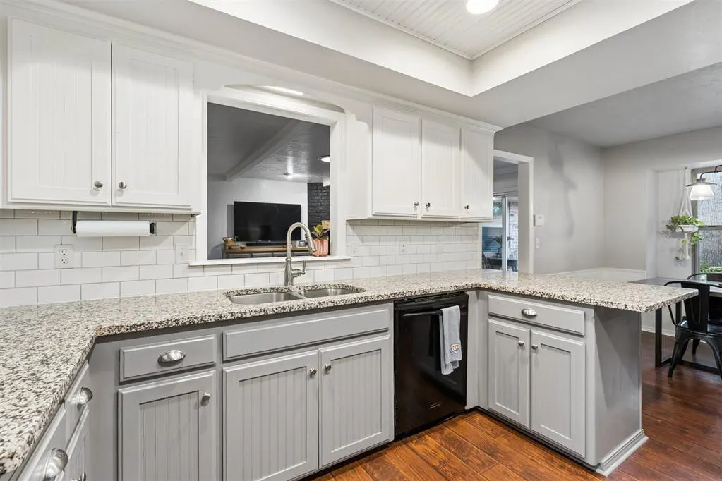 Photo 14 — 1313 Devonshire Court, Edmond, OK 73034