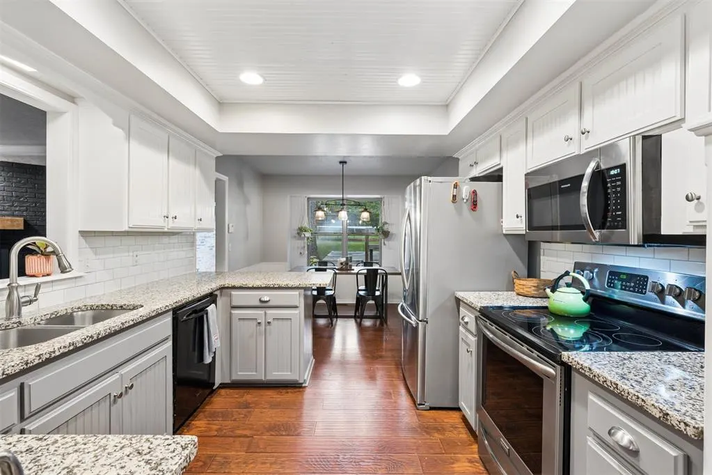 Photo 18 — 1313 Devonshire Court, Edmond, OK 73034