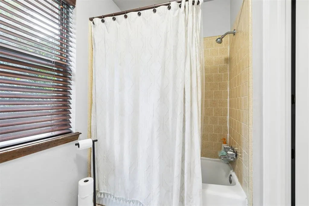 Photo 31 — 1313 Devonshire Court, Edmond, OK 73034