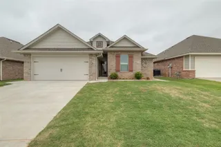 Sold home at 10524 SW 55th Street