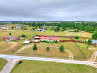 Sold home at 8911 N Hope Lane