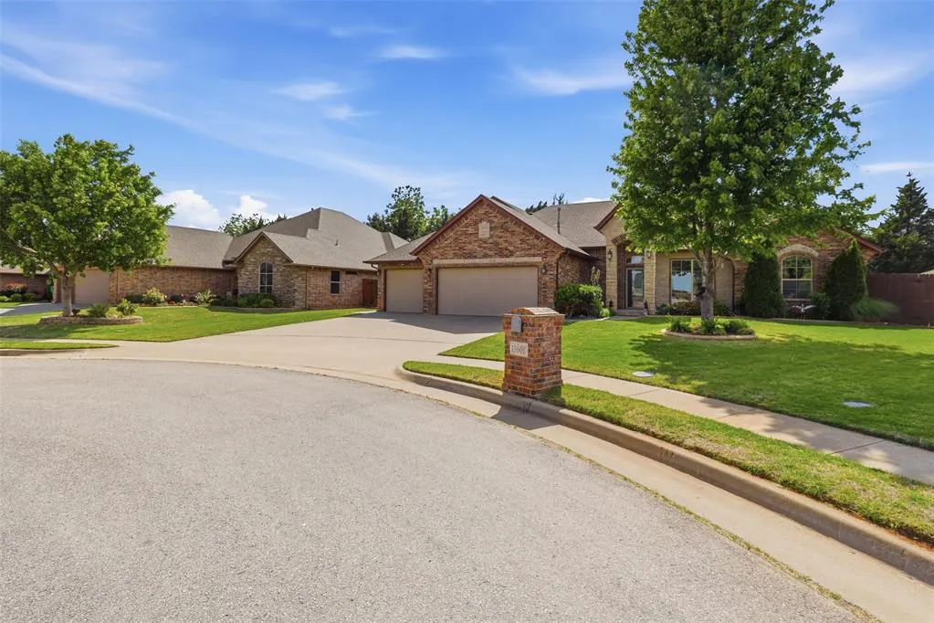 Photo 3 — 13601 Rachel Court, Oklahoma City, OK 73170