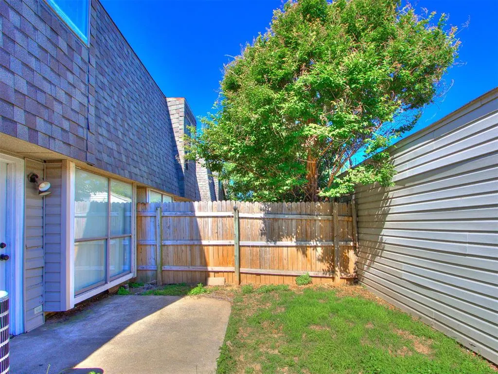 Photo 5 — 1309 Eastgate Drive 1311, Norman, OK 73071