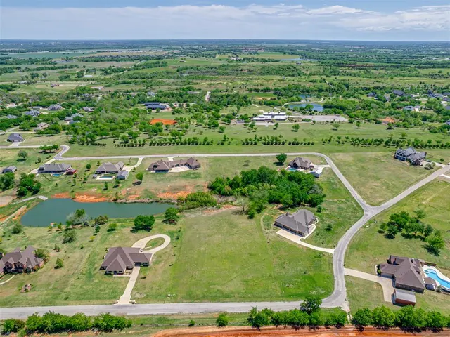 Photo 3 — 29700 Chloe Way, Goldsby, OK 73093