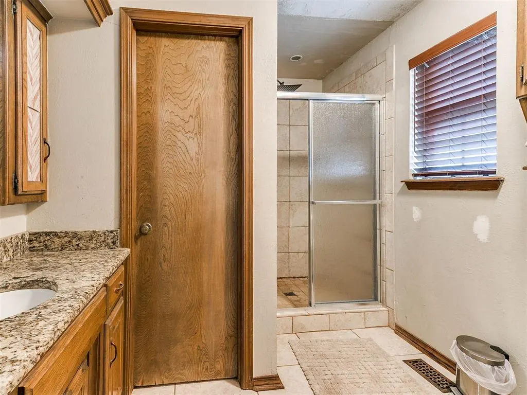 Photo 21 — 2209 Colchester Terrace, Edmond, OK 73034