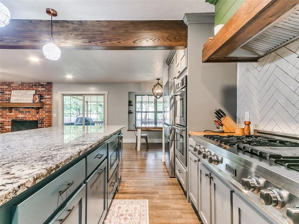 Photo 5 — 2209 Colchester Terrace, Edmond, OK 73034
