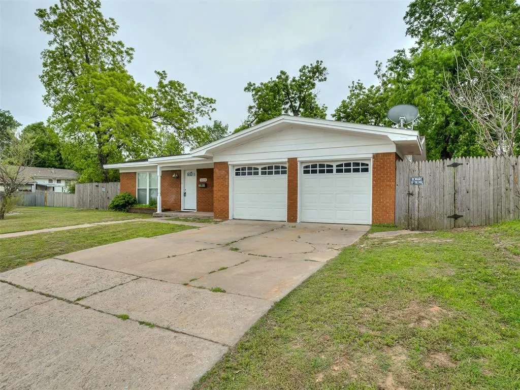 Front exterior — 6400 NW 23rd Street, Bethany, OK 73008