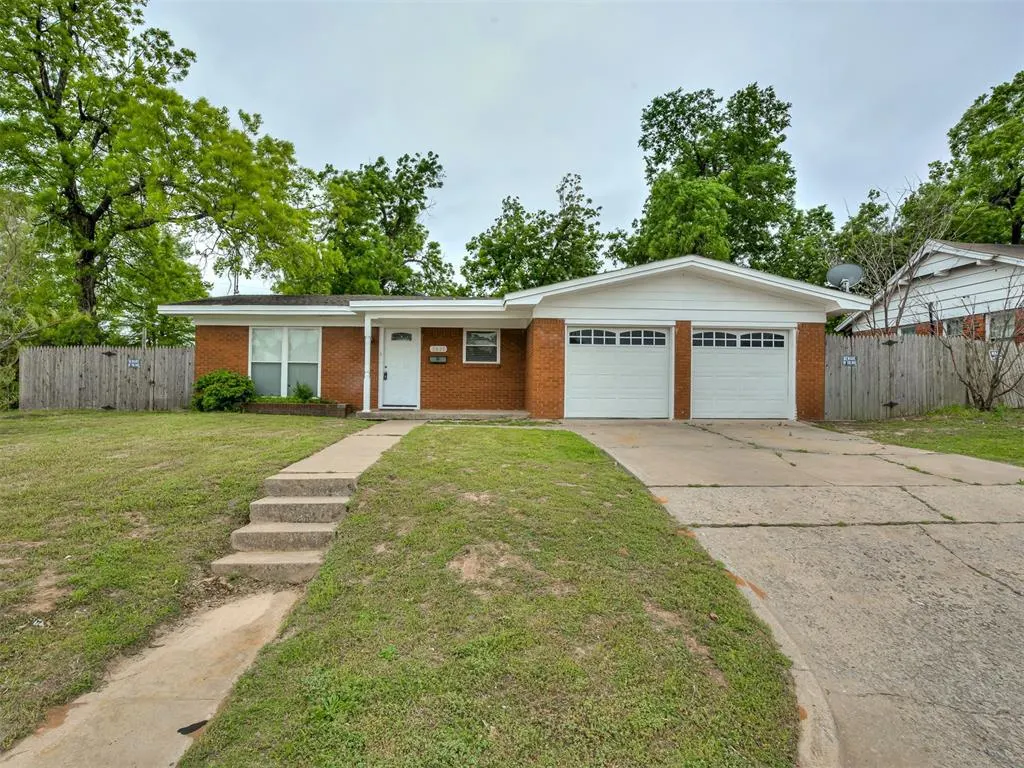 Photo 3 — 6400 NW 23rd Street, Bethany, OK 73008