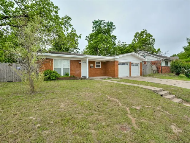 Photo 5 — 6400 NW 23rd Street, Bethany, OK 73008