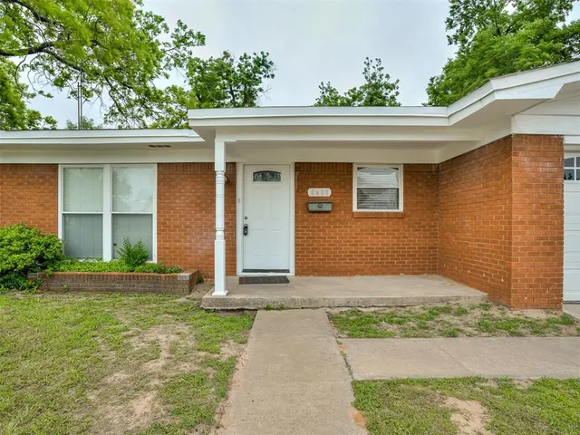 Photo 7 — 6400 NW 23rd Street, Bethany, OK 73008