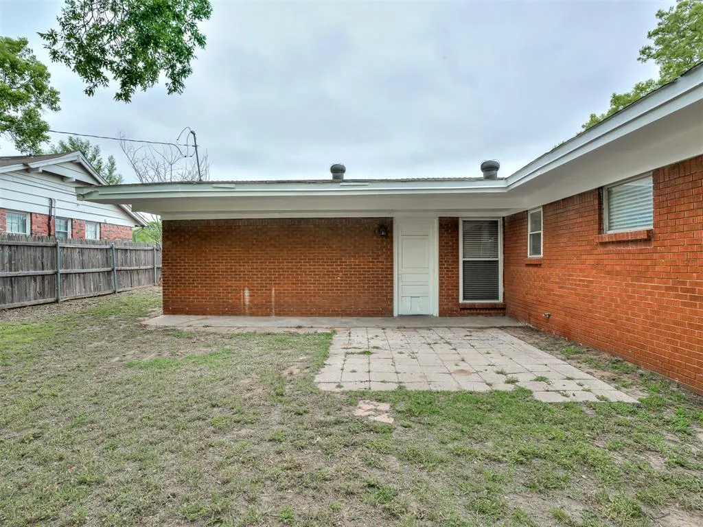 Photo 32 — 6400 NW 23rd Street, Bethany, OK 73008