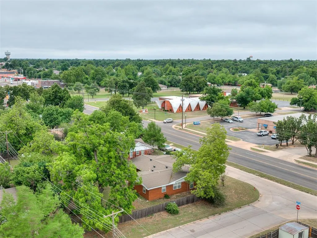 Photo 40 — 6400 NW 23rd Street, Bethany, OK 73008