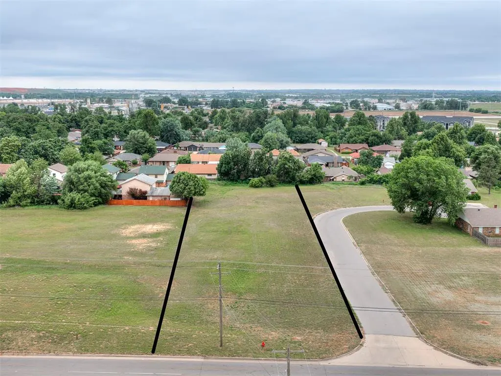 Photo 2 — 8240 NW 10th Street, Oklahoma City, OK 73127