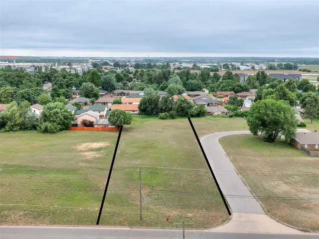Photo 2 — 8240 NW 10th Street, Oklahoma City, OK 73127