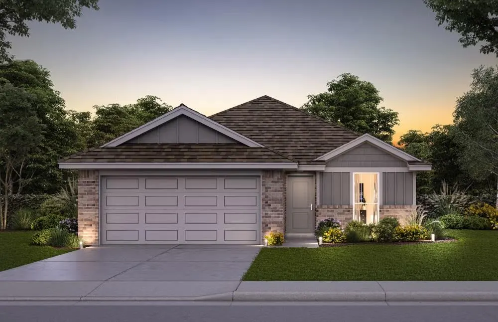 Front exterior — 4305 Crowned Circle, Norman, OK 73072