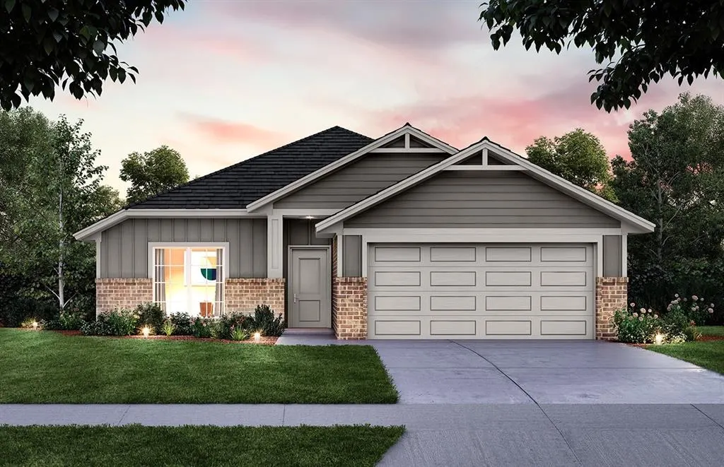 Front exterior — 433 Crowned Drive, Norman, OK 73072