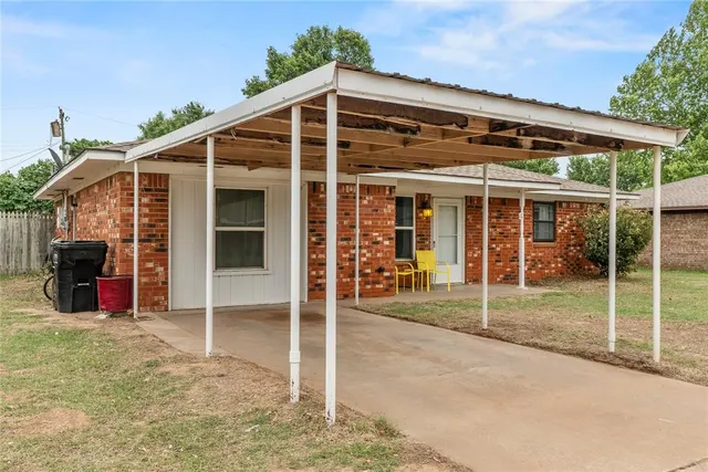Photo 3 — 509 S Prouty Avenue, Watonga, OK 73772