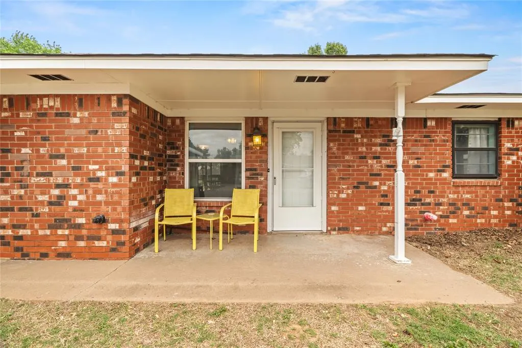 Photo 5 — 509 S Prouty Avenue, Watonga, OK 73772