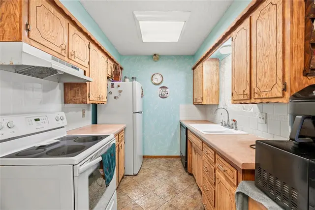 Photo 8 — 509 S Prouty Avenue, Watonga, OK 73772