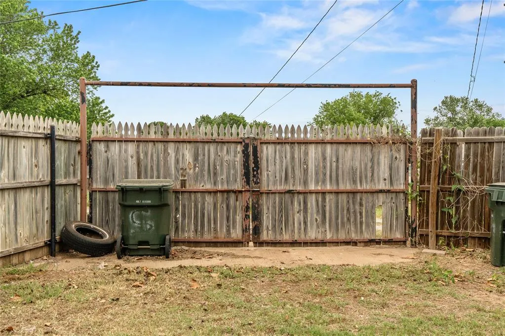 Photo 31 — 509 S Prouty Avenue, Watonga, OK 73772