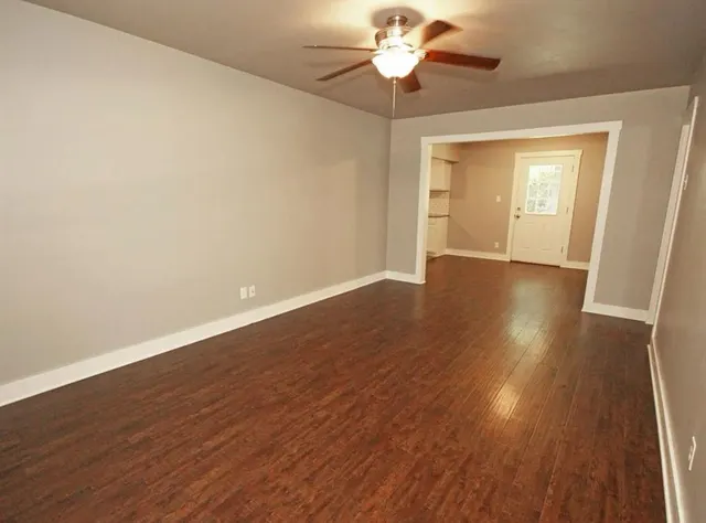 Photo 3 — 1205 W Brooks Street, Norman, OK 73069