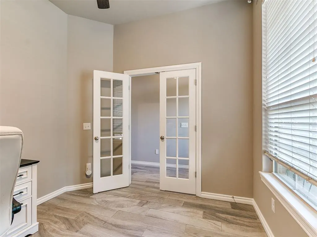 Photo 31 — 1833 W Trout Way, Mustang, OK 73064