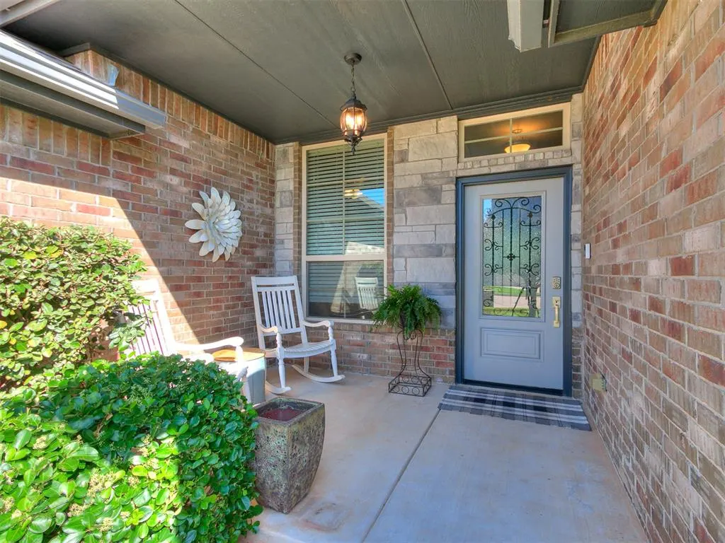 Photo 34 — 1833 W Trout Way, Mustang, OK 73064
