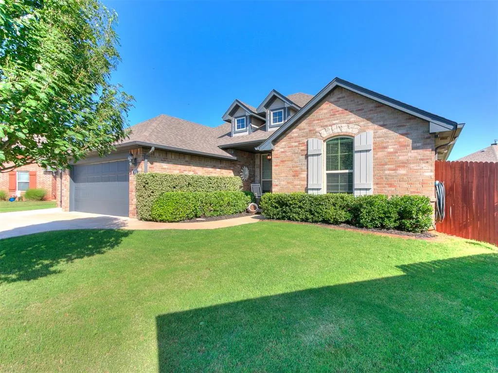Photo 39 — 1833 W Trout Way, Mustang, OK 73064
