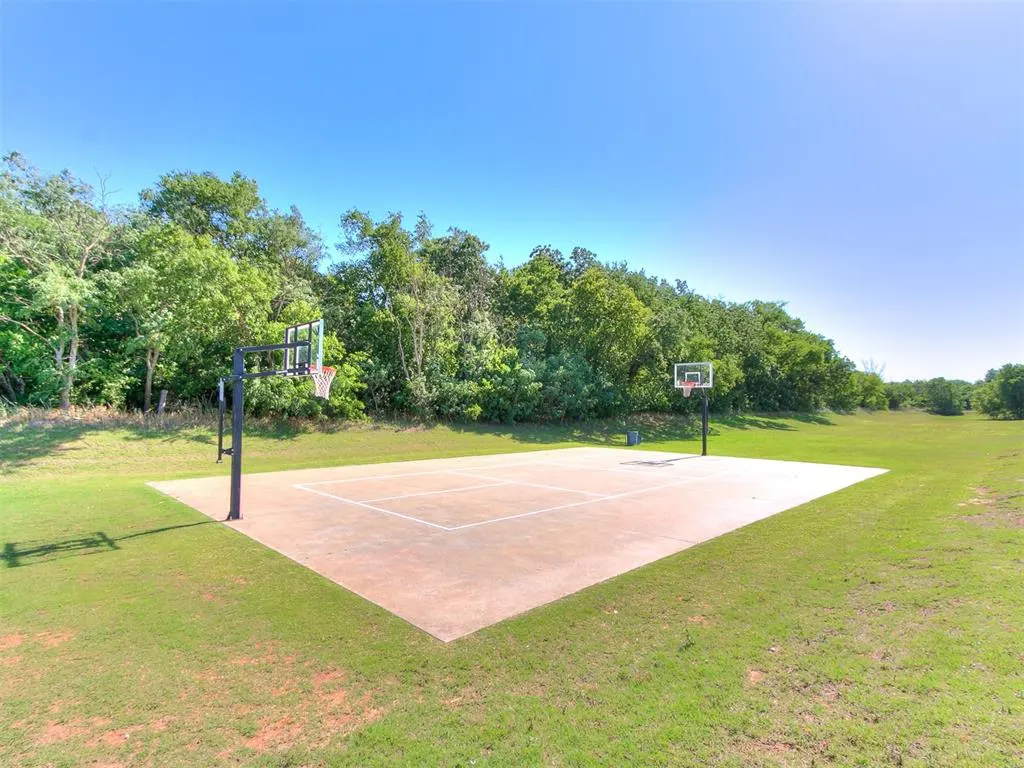Photo 47 — 1833 W Trout Way, Mustang, OK 73064