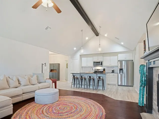 Photo 7 — 18601 Maidstone Lane, Edmond, OK 73012