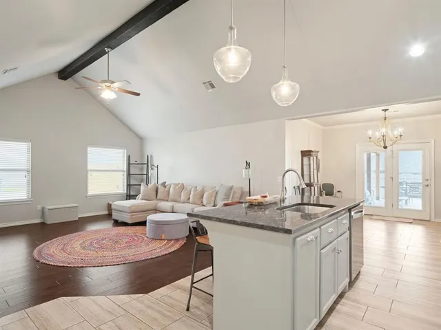 Photo 8 — 18601 Maidstone Lane, Edmond, OK 73012