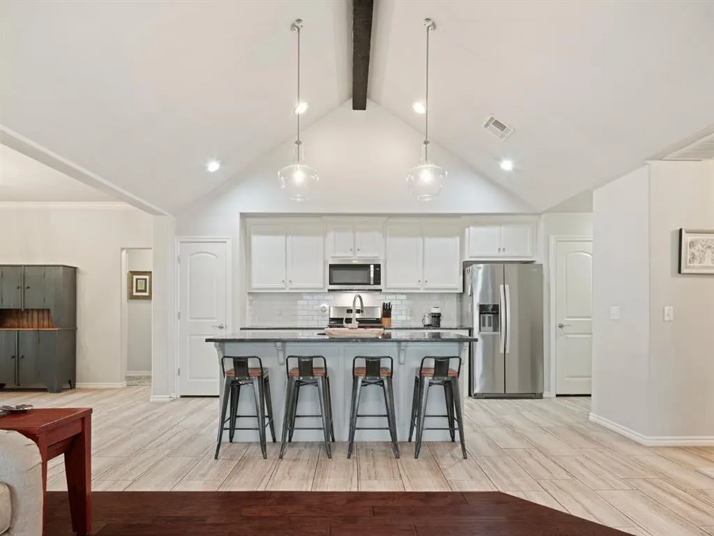 Photo 9 — 18601 Maidstone Lane, Edmond, OK 73012