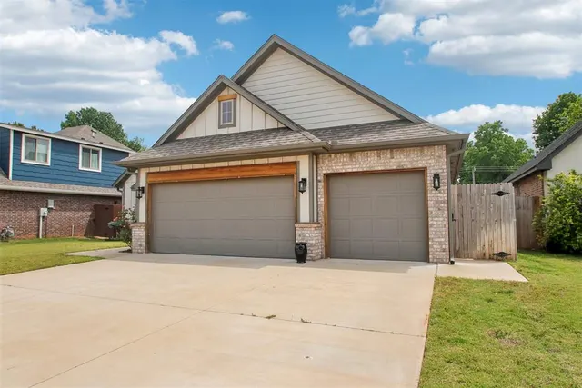 Photo 4 — 600 E Barajas Terrace, Mustang, OK 73064