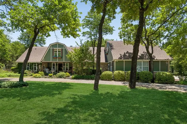 Photo 3 — 3824 Smoking Oaks Drive, Oklahoma City, OK 73150