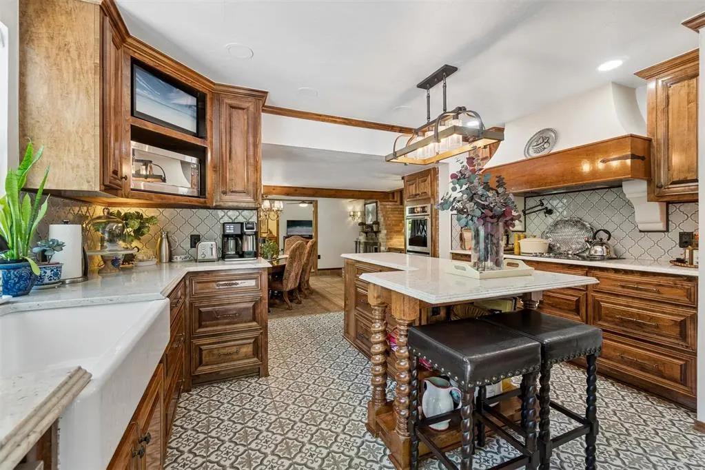 Photo 13 — 3824 Smoking Oaks Drive, Oklahoma City, OK 73150