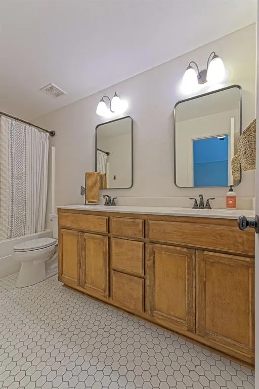 Photo 12 — 422 Tecumseh Meadows Court, Norman, OK 73069