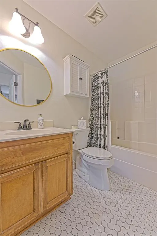 Photo 18 — 422 Tecumseh Meadows Court, Norman, OK 73069